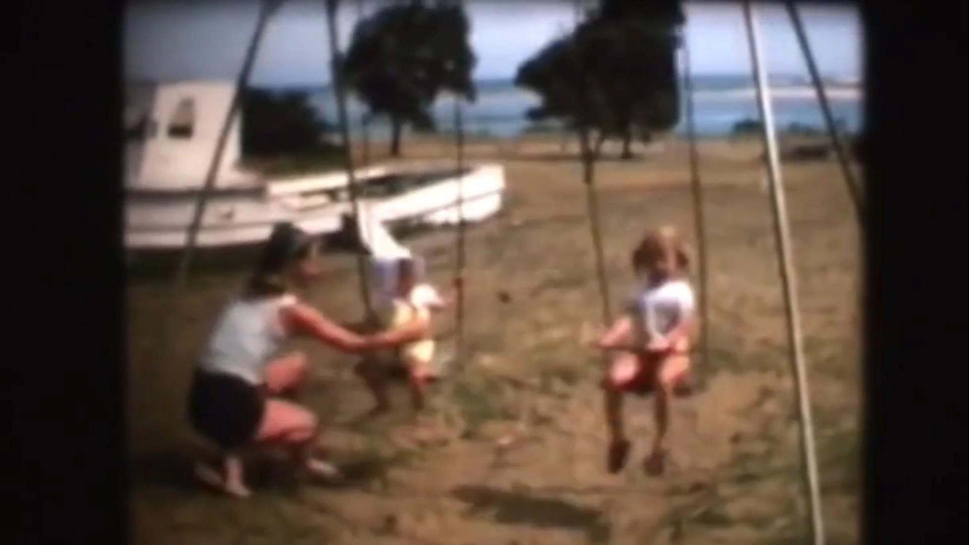 Kalbarri Swings, Kalbarri