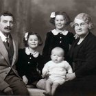 thumbnails/005-William_Lucy_Twins_Baby.jpeg.small.jpeg