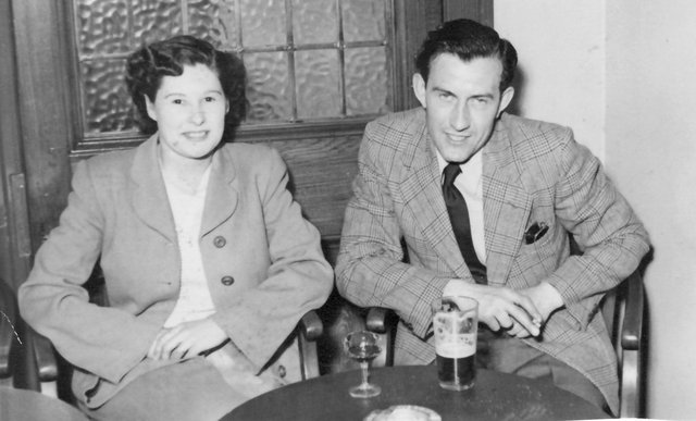 ../images/008-Aleen Freda Roberts nee Bellamy & John Robert Roberts-1.jpeg