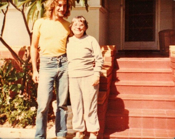 ../images/000-2016 Scanned Arthur photo 14.jpeg